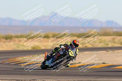 media/Oct-29-2022-CVMA (Sat) [[14c0aa3b66]]/Race 11 Amateur Supersport Open/